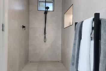 28 McFarlane Street, Oakura