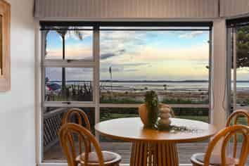 5A The Esplanade, Eastern Beach