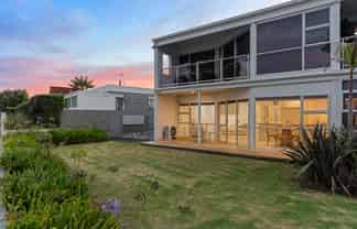 5A The Esplanade, Eastern Beach