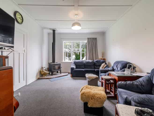 26 Mangamutu Road, Pahiatua