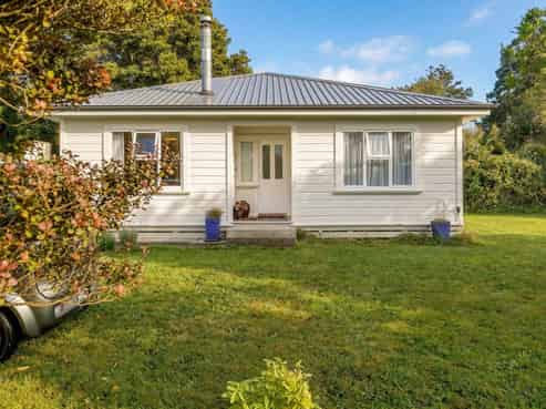 26 Mangamutu Road, Pahiatua