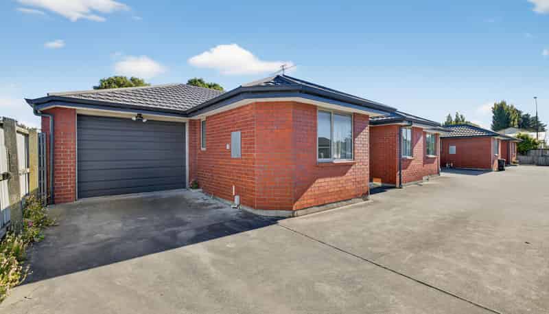 1/690 Ferry Road, Woolston
