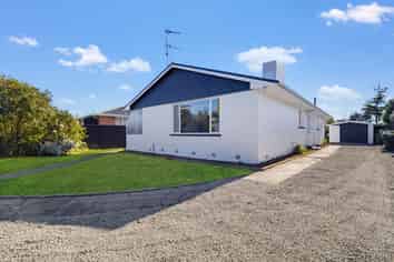 6 Woods Street, Allenton