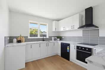 6 Woods Street, Allenton