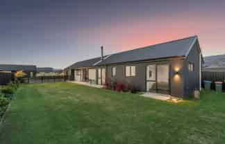 101 Burdon Loop, Lake Hawea