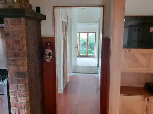 Auckland - Address withheld