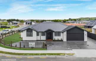 54 Greig Crescent, Amberley