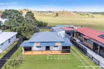 5 Julian Road, Okato