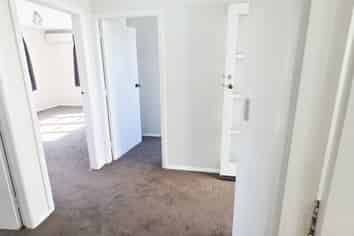 125 Molesworth Street, Taita