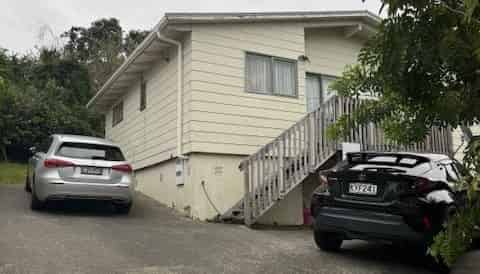 16B Totaravale Drive, Totara Vale