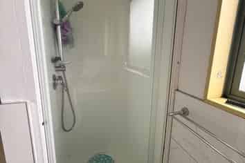 16B Totaravale Drive, Totara Vale