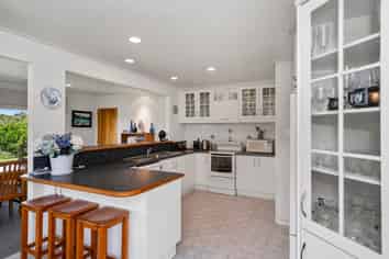 579 Belk Road, Omanawa