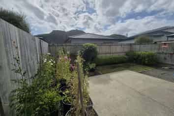 8 Ronalds Way, Taita