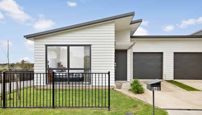 6 Totara Meadows Court, Manukau