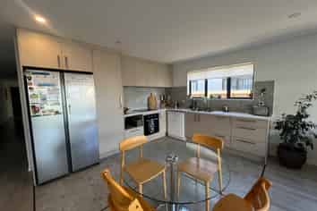 B/7 Tributary Parade, Karaka