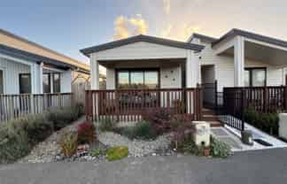 B/7 Tributary Parade, Karaka