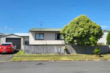 10A Cherry Grove, Tuakau