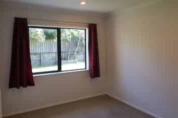 2 Comber Place, Johnsonville