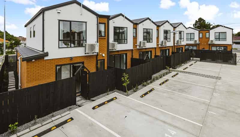 1/50 Hutton street, Otahuhu