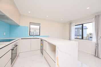 23A Tindall Crescent, Otara