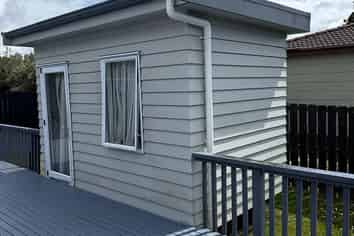 2/18 Tahi Terrace, Glen Eden