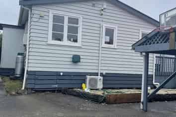 2/18 Tahi Terrace, Glen Eden