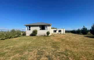 Taranaki - Address withheld