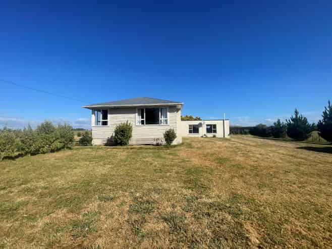 Taranaki - Address withheld