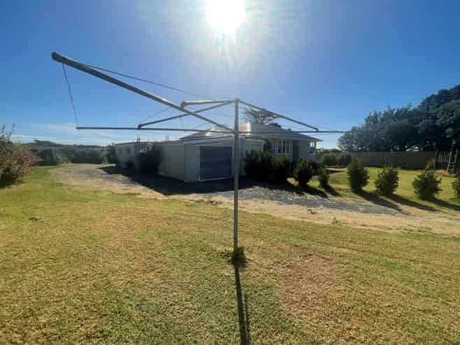 Taranaki - Address withheld