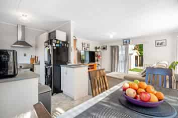 39 May Street, Hamilton East