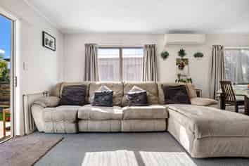 39 May Street, Hamilton East