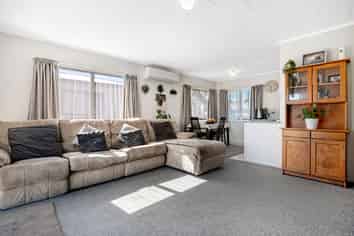 39 May Street, Hamilton East