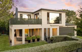 9 Bishopsworth Way, Huntington