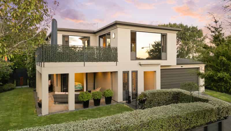 9 Bishopsworth Way, Huntington