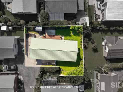 3/28 Lakeside Drive, Orewa