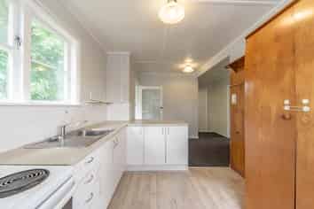 143 Cobham Drive, Hamilton East