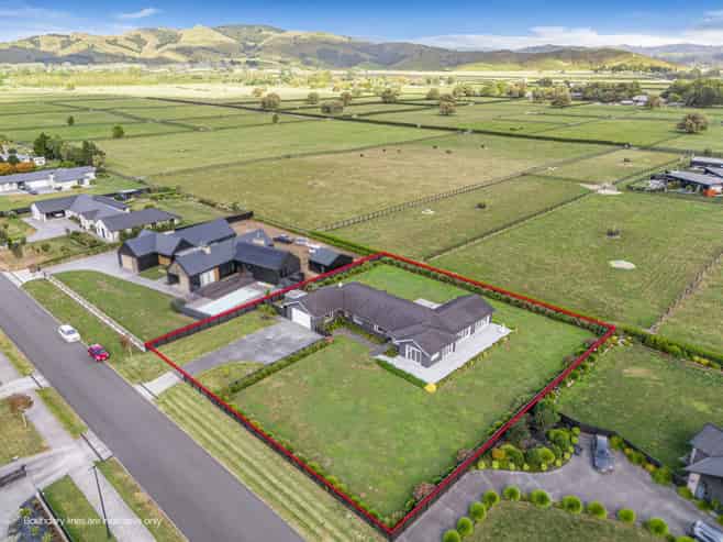 14 Seachange Drive, Cambridge