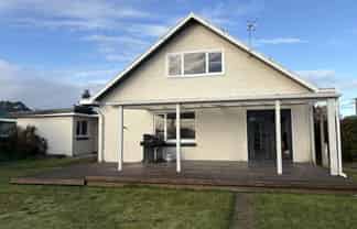 23 Edward Street, Pahiatua