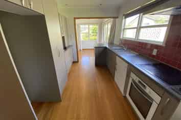 3 Jennifer Place, Chartwell