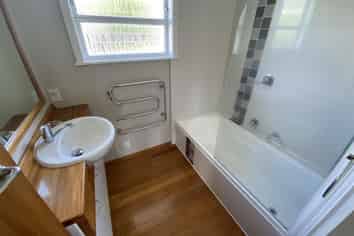 3 Jennifer Place, Chartwell