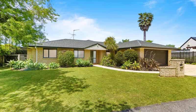  Te Wharau Drive, Greenhithe