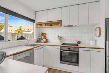 1/437 Manchester Street, Saint Albans