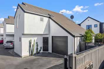 1/437 Manchester Street, Saint Albans