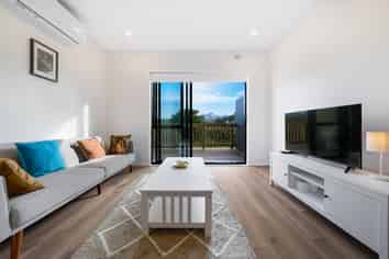 26 Johns Creek Crescent, Silverdale