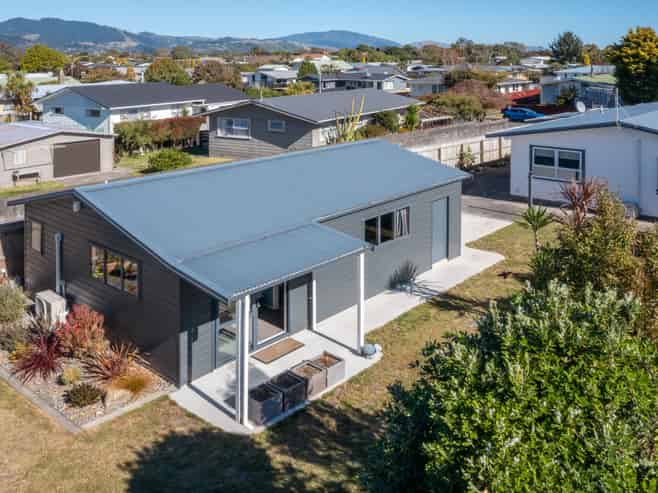 71 Donovan Road, Paraparaumu Beach