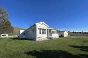7905 State Highway 1 , Taihape and Surrounds