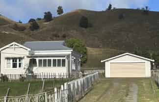 7905 State Highway 1 , Taihape and Surrounds