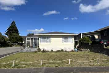 41 Toi Street, Otaki Beach