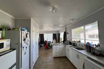 41 Toi Street, Otaki Beach