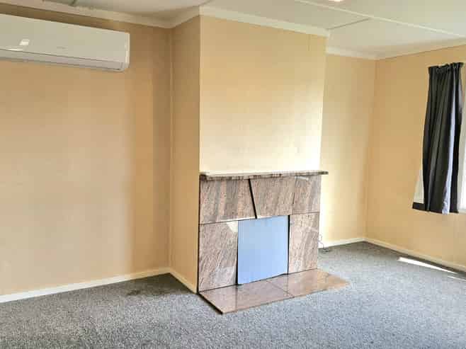 8 Cleland Crescent, Naenae